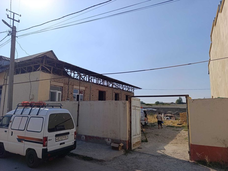 Bektemir ROVD orqasida 4 sotix uy sotiladi