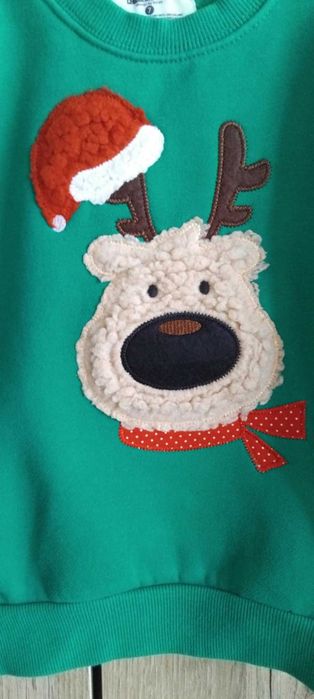 Коледен ватиран пуловер. Размер: 95-110 см.