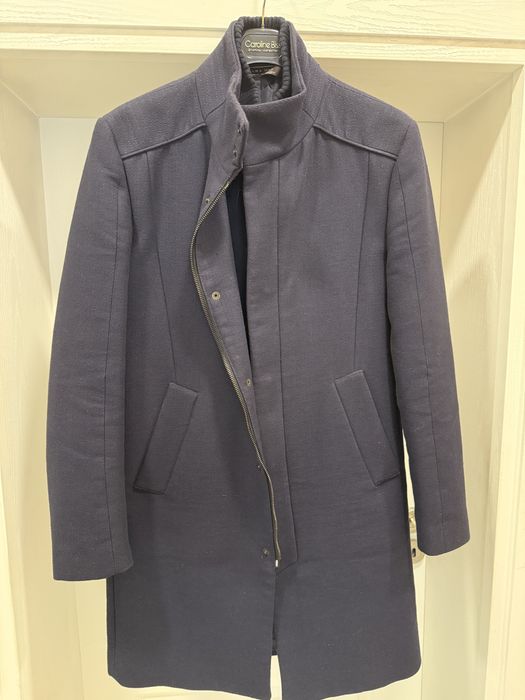 Мъжко палто Zara Man – тъмносиньо, елегантен модел. Рязмер S