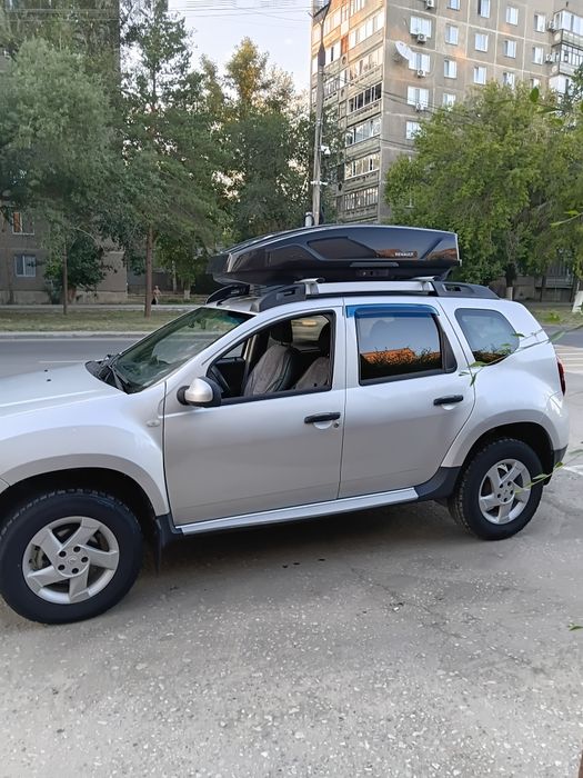 Продам рено дастер