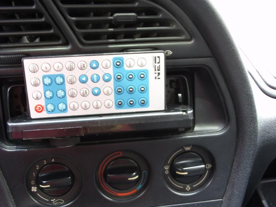 Dvd Neo работи тунера