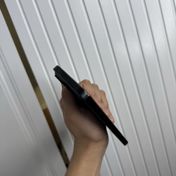 iPhone 15 ProMax 256Gb Black Titanium Akk: 93% Kelwamiz