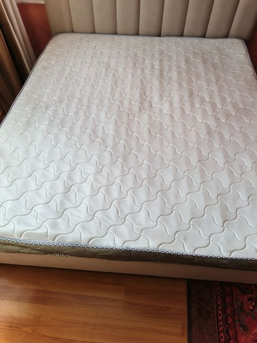 Матрас для кровати