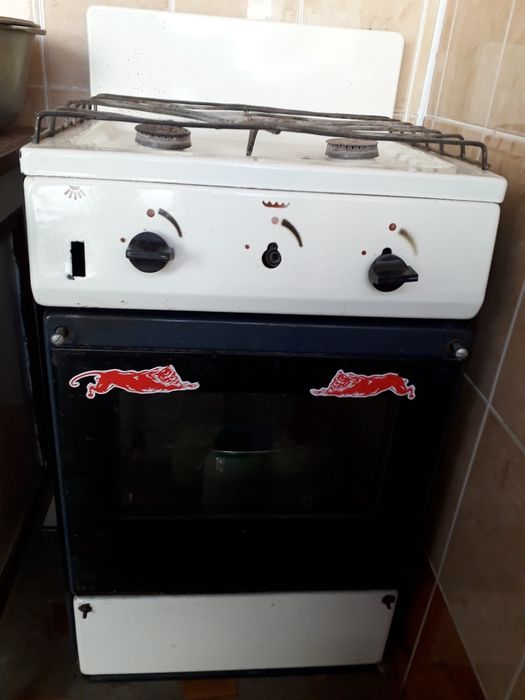 Продам Газ плиту