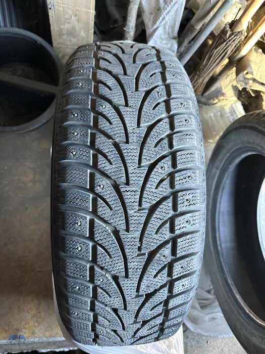 Продам шины Roadx 235/55/R19