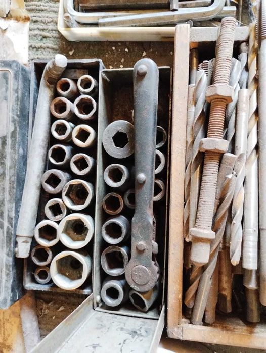 продам набор головок  и отдельно