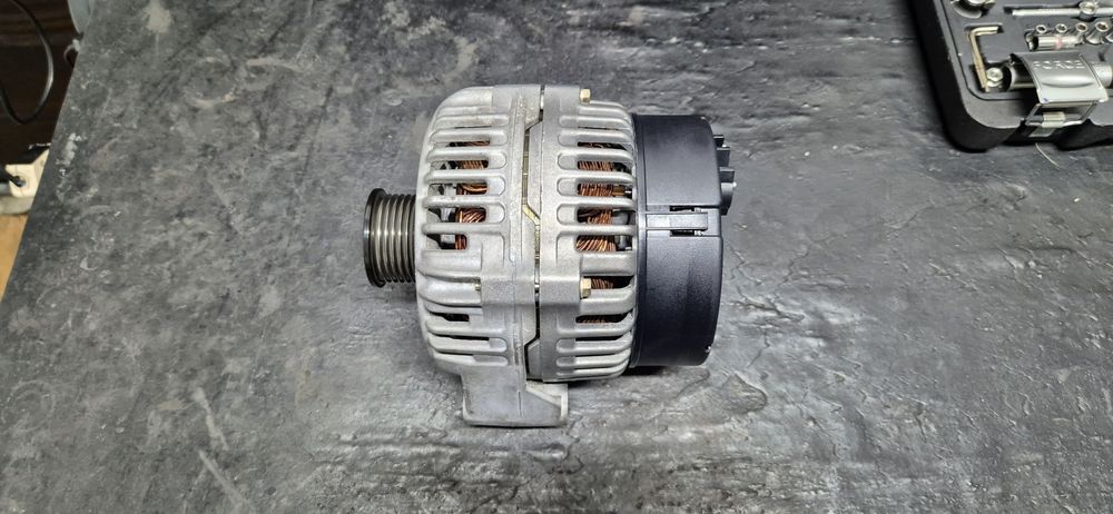 Генератор Bosch 115A Mercedes Benz