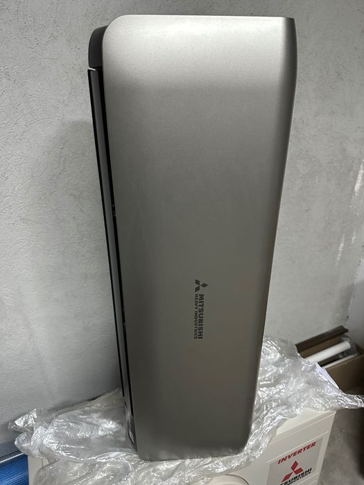 Климатик Mitsubishi Heavy SRC20ZS-W