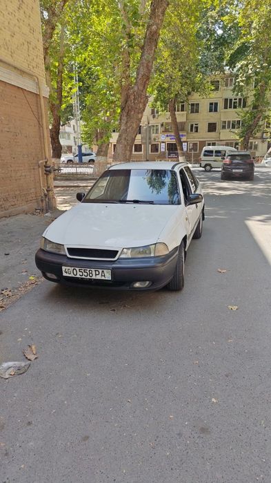 Автомобиль Нексия 1
