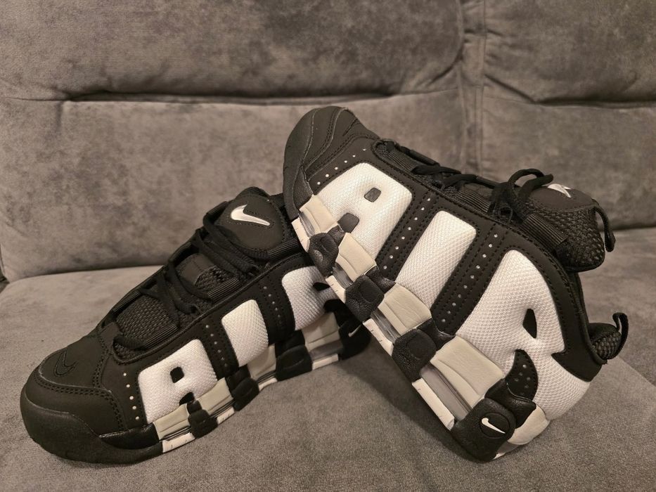 Nike uptempo nr 36 37 38  preț 350 lei
