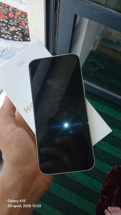 HONOR 400 lite sotiladi holati ideal