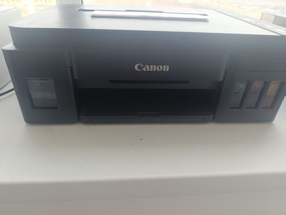 Продам принтер цветной