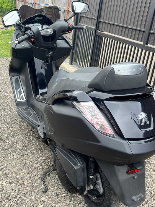 Scuter Peugeot Sattelis 125 cc