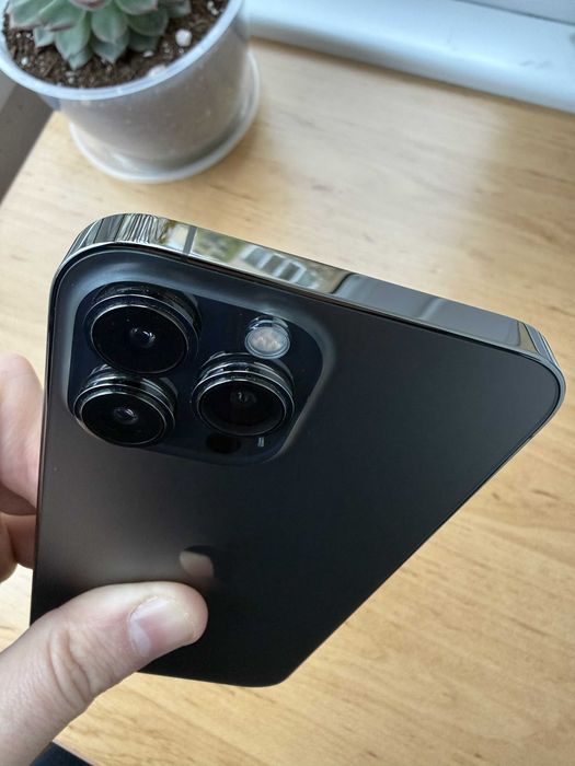 iPhone 13 Pro Max 256GB - stare foarte buna