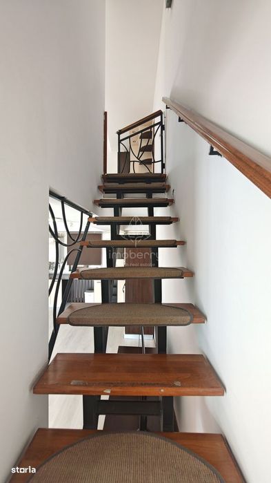 Vanzare apartament duplex Navodari, Constanta, 300-400m la plaja