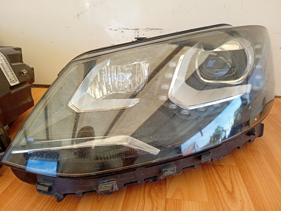 Far stanga dreapta xenon led vw Sharan 7N1941033D/34D