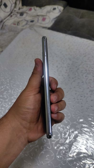 S21 plus Срочно сотилади!