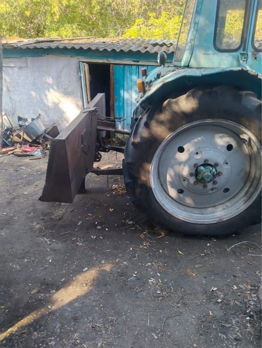 Трактор МТЗ80 продам