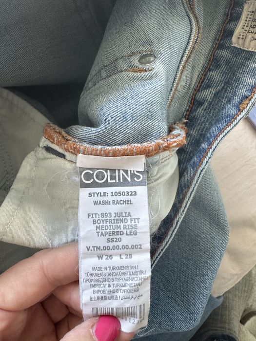 Blugi Colin’s model Julia