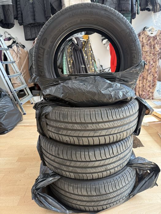 Set 4 anvelope de vara Michelin Energy Saver 205/60 R16 DOT 1024 Impecabile
