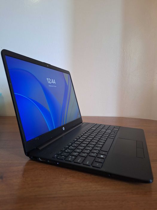Ноутбук HP Laptop 15s-du1080TU