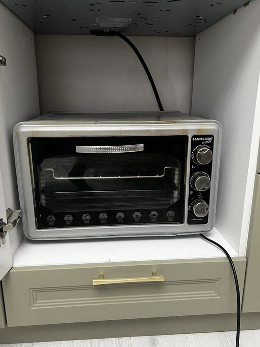 Продам нерабочую печку Harlem