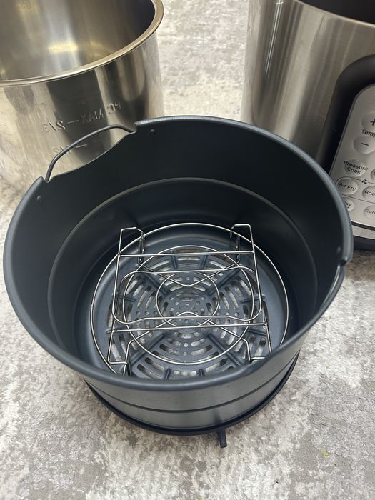 Instant Pot мултикукър