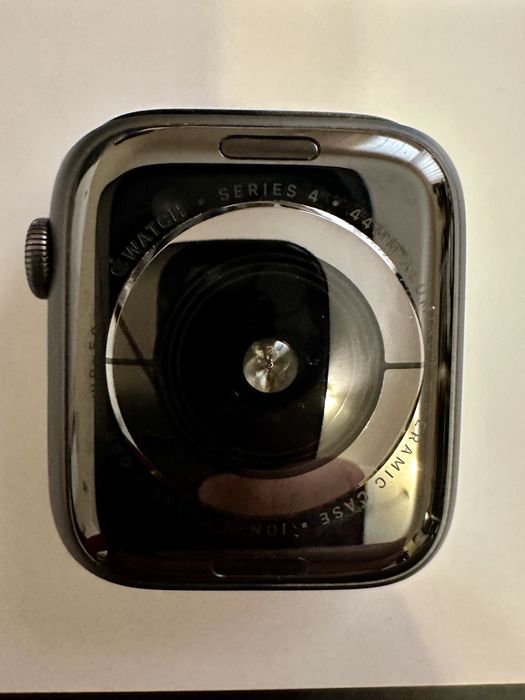 Apple Watch 4, Space Gray, 44mm