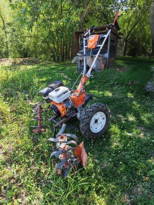 Vând Motocultor 15 CP