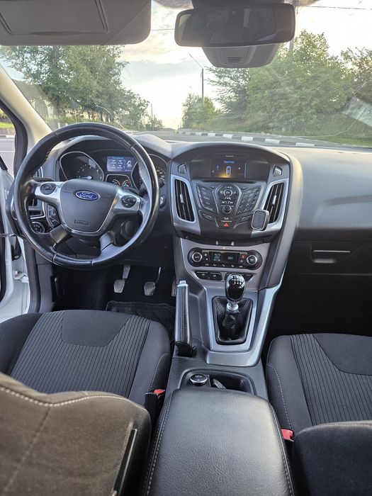 FORD Focus 2012 — imagine 3