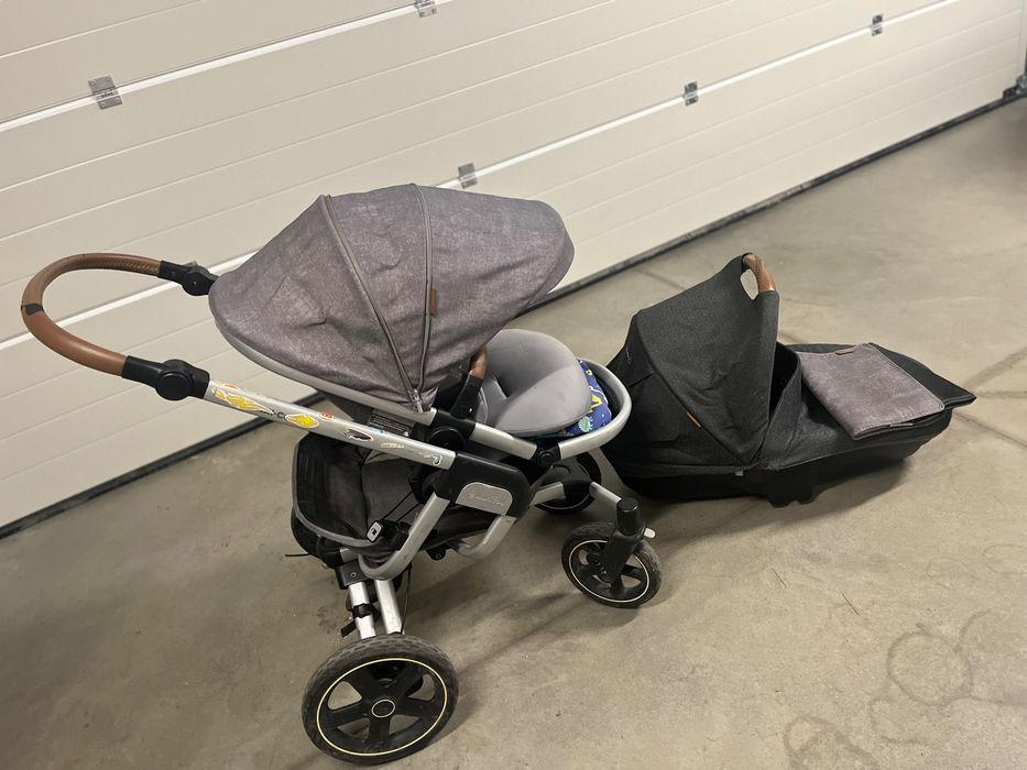 Детска количка Maxi Cosi nova 4 + бебешки кош и аксесоари