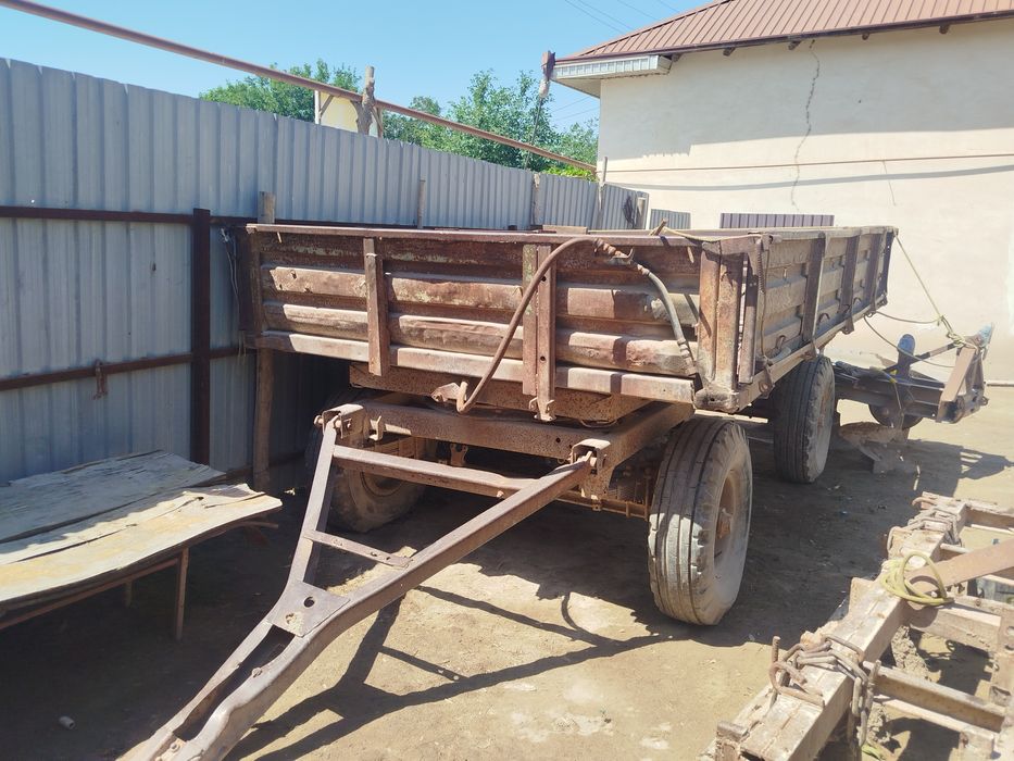 Traktor aravasi sotiladi.