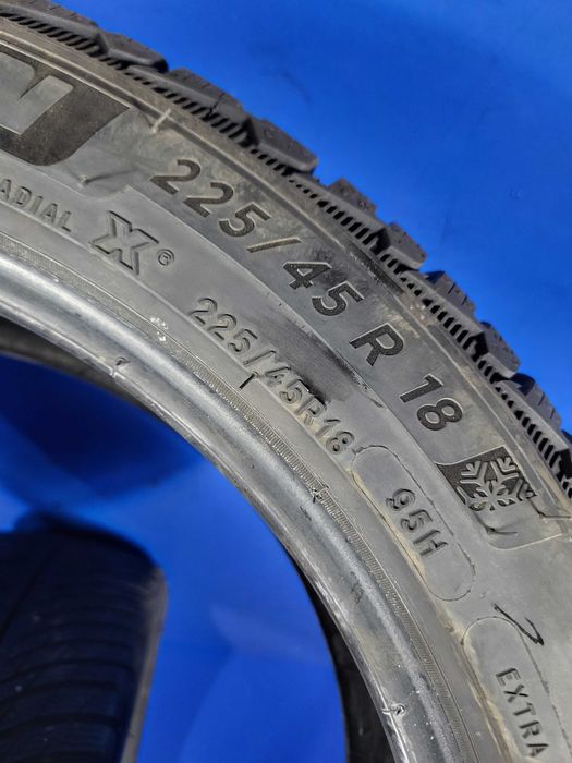 Vand 2 anvelope m+s 225 45 18 Michelin Pilot Alpin foarte bune an 2021