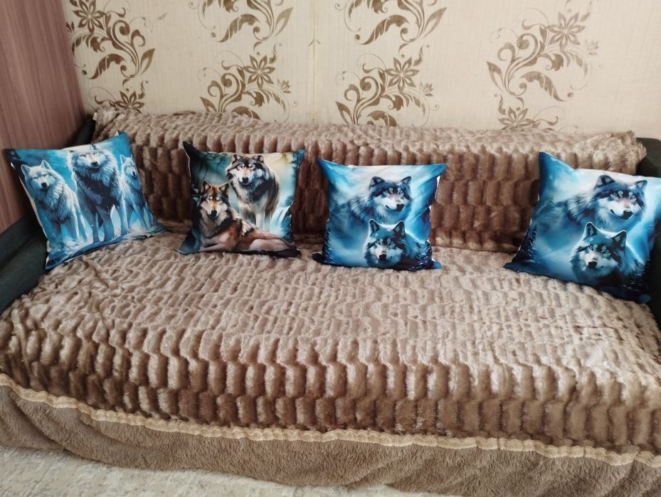 Продам декоративные подушки 45*45