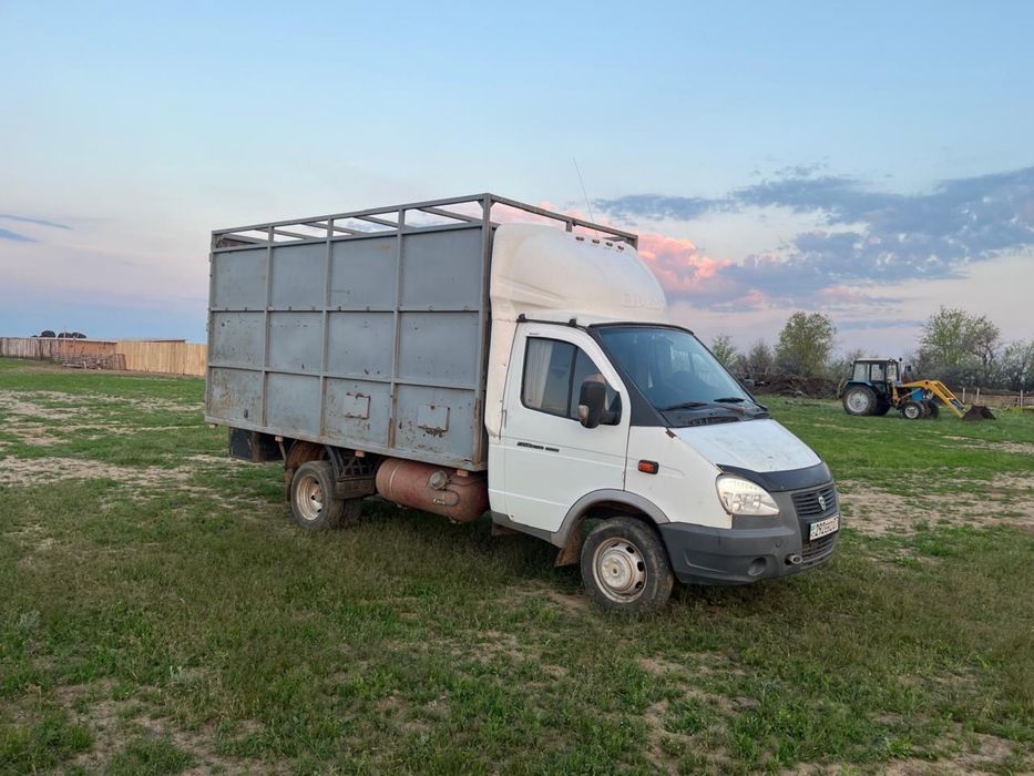 продам газель скотовоз