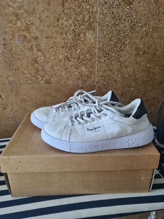 сникерси Pepe Jean's  36