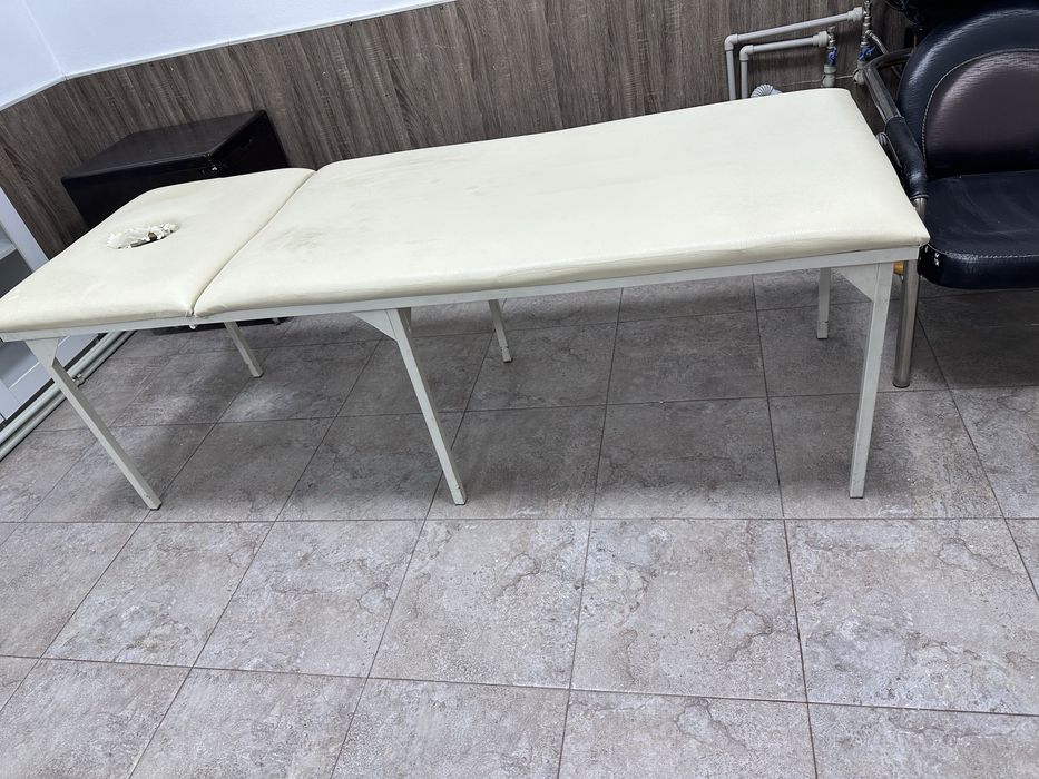 Кушетка для косметолога