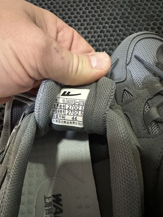 Кросовки 44 размер факт 43