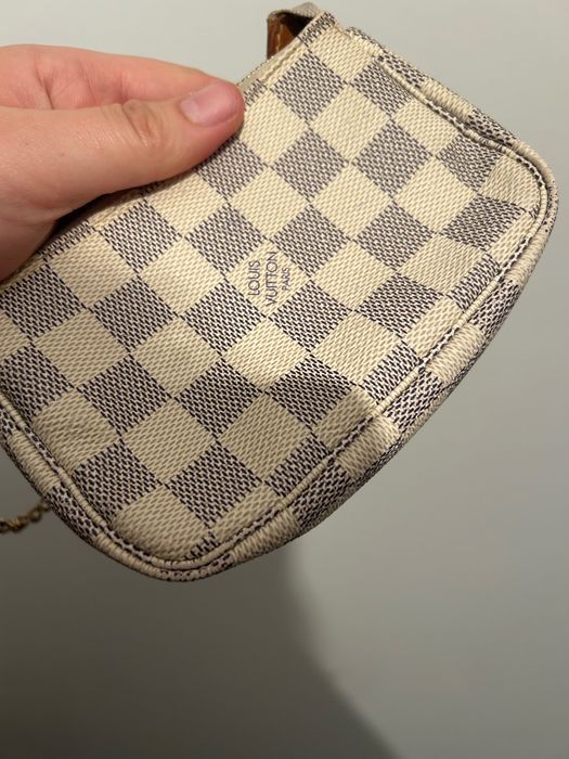 geanta Louis Vuitton