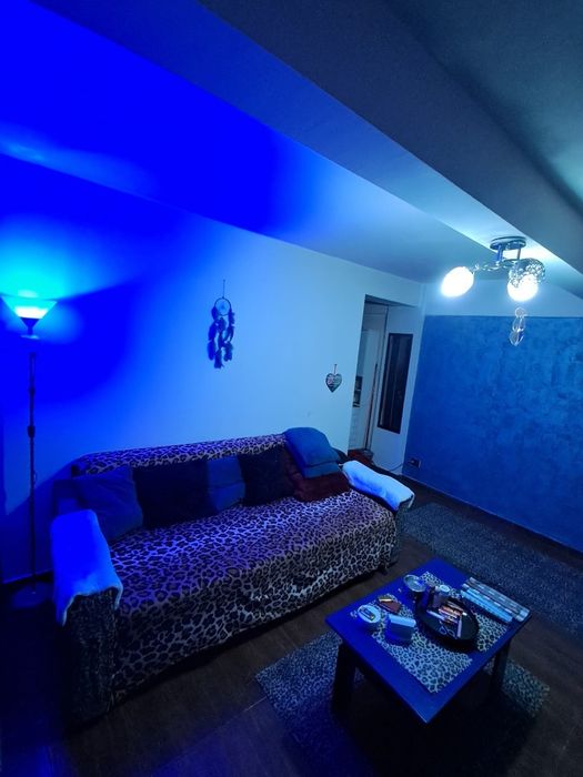 Vand apartament doua camere 43000 euro,