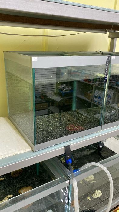 Продаются прочные качественые аквариумы