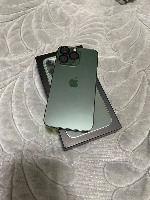 Продам iPhone 13 Pro 256 ГБ айфон 13 про