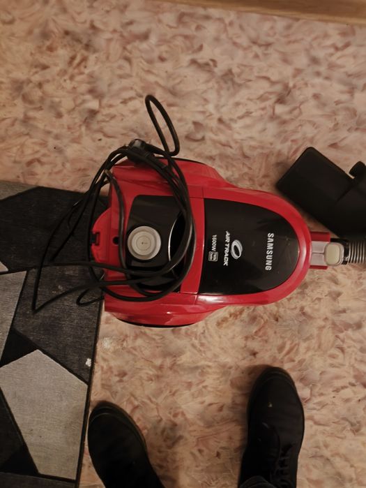 Продам пылесос в хорошем состоянии