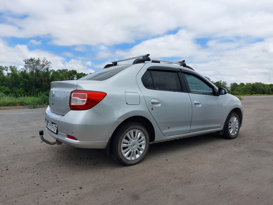 Продам рено Логан