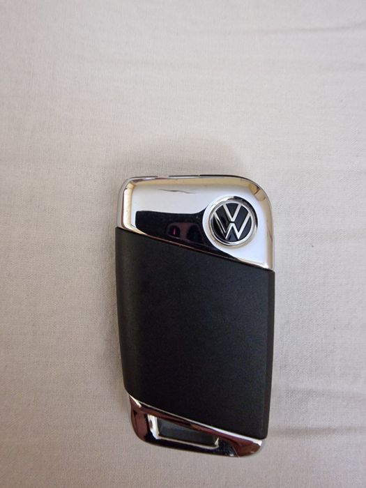 Ключ за VW Volkswagen Фолксваген с чип за обучение като нов