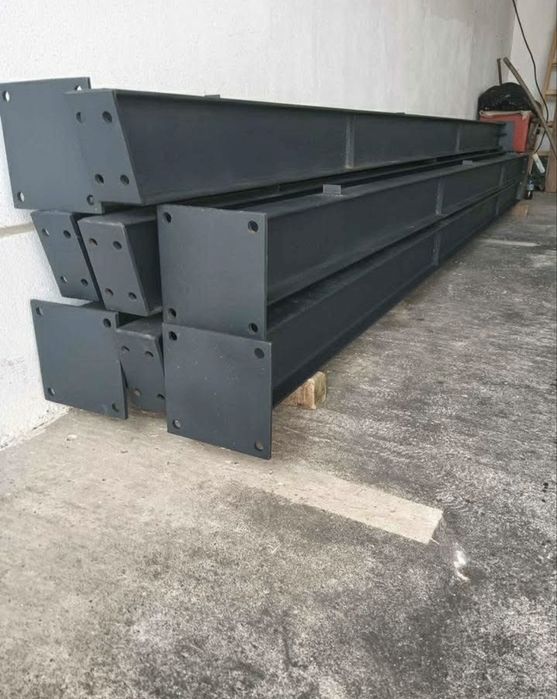 Vând hală structură metalică la prețul de 3000 €