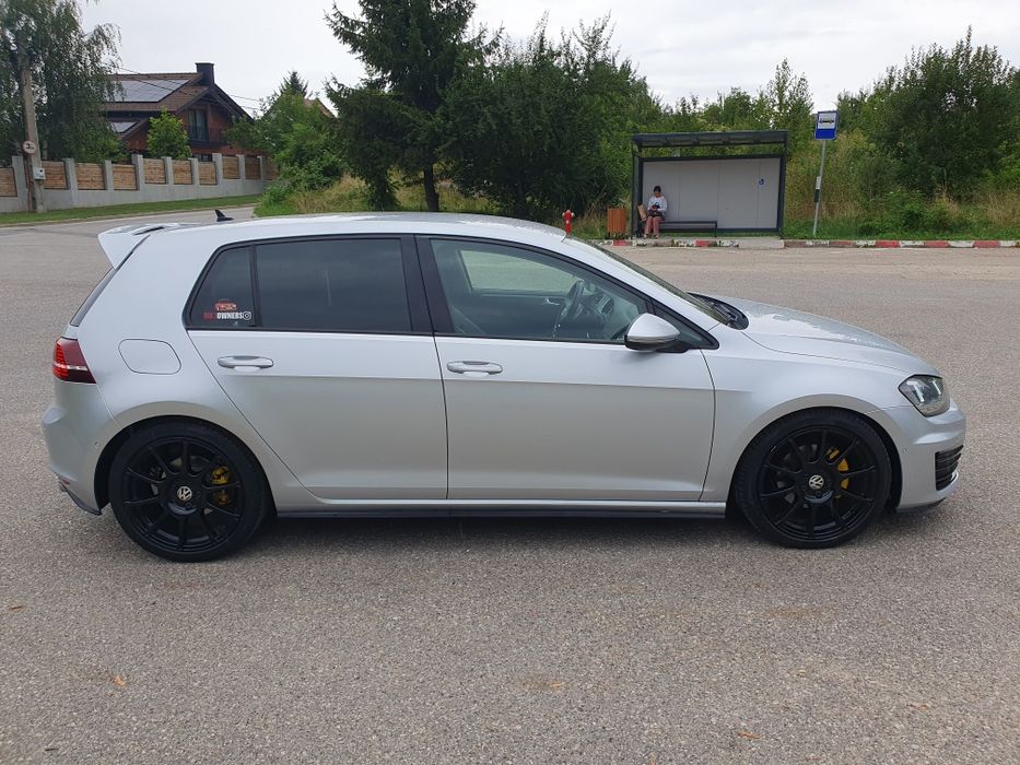 VOLKSWAGEN Golf 2013 — imagine 3
