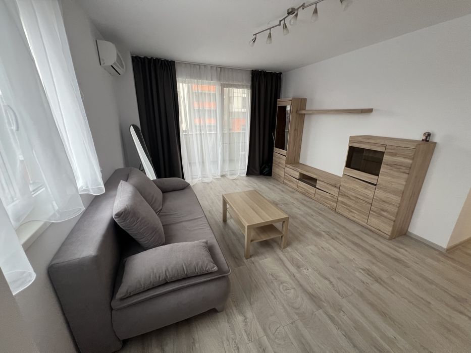 Proprietar ofer spre inchiriere ap. cu 2 camere