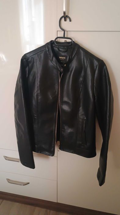 Дамско кожено яке ново