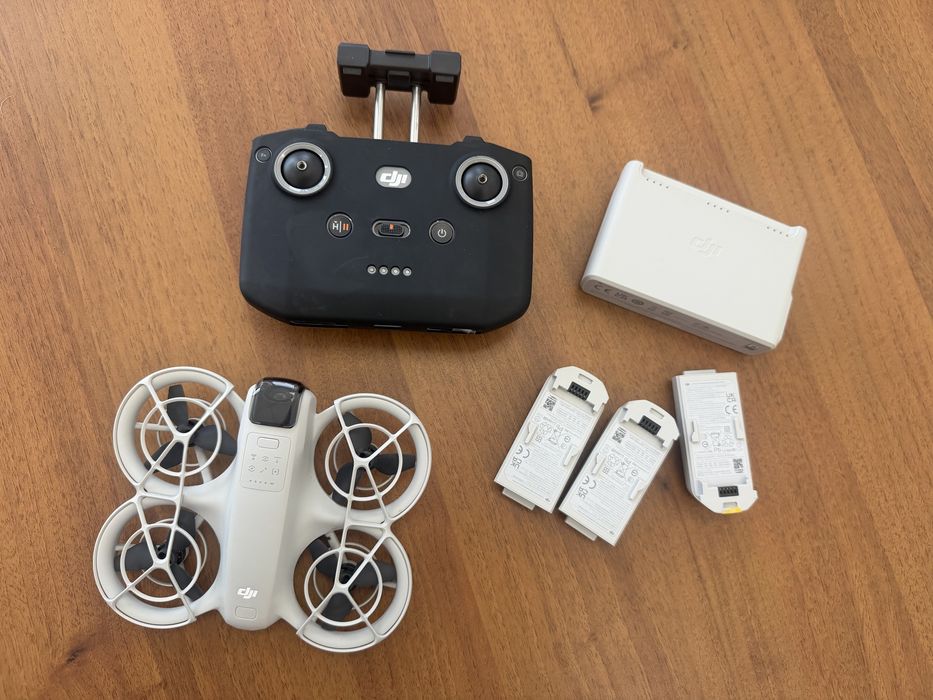 DJI Neo Fly More Combo + DJI Osmo Mobile SE